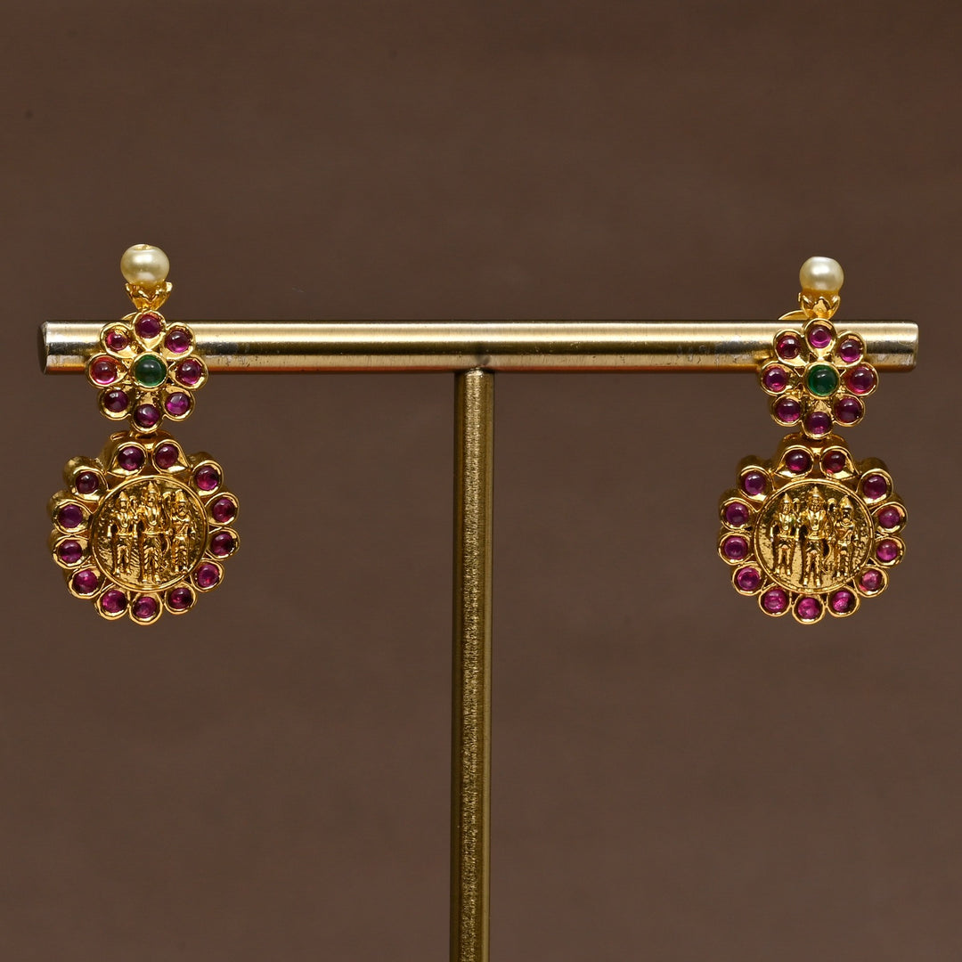 Uncut Polki Necklace Set