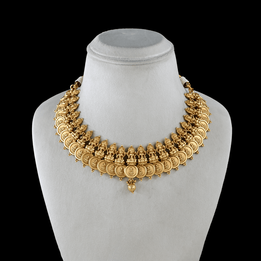 Temple Lakshmi Kaasu Short Necklace Set