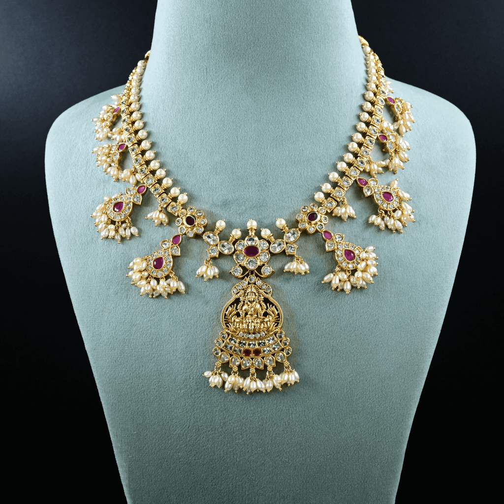 Guttapusalu Lakshmi Devi Necklace Set