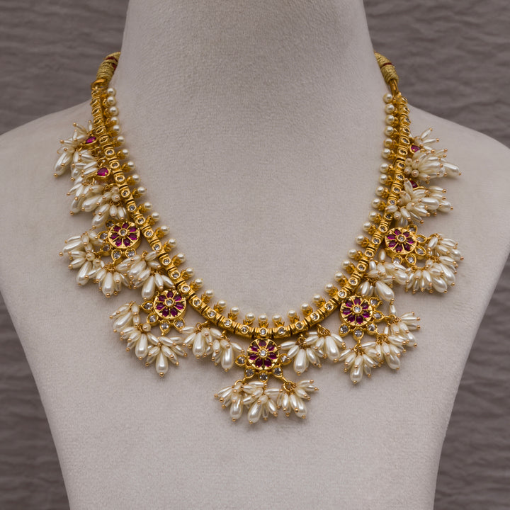 Guttapusal Necklace Set