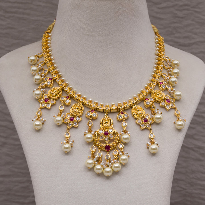 Guttapusal Necklace Set