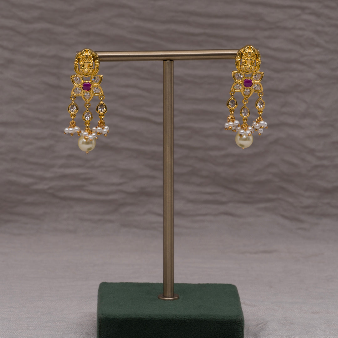 Guttapusal Necklace Set