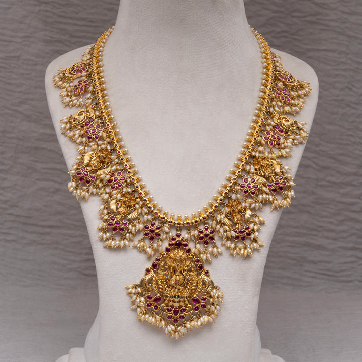 Royal Guttapusal Necklace Set