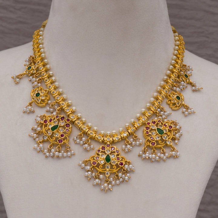 Guttapusal Necklace Set