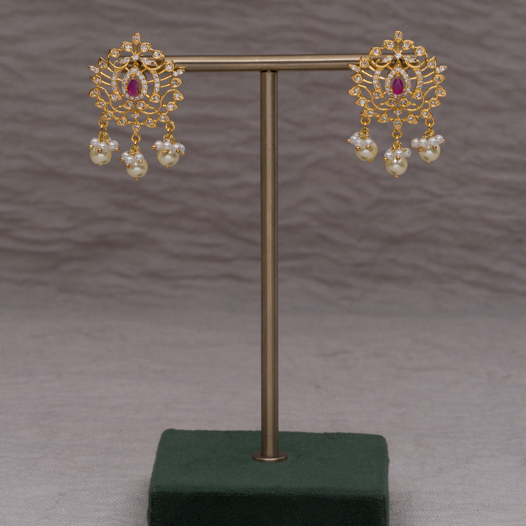 Guttapusal Necklace Set