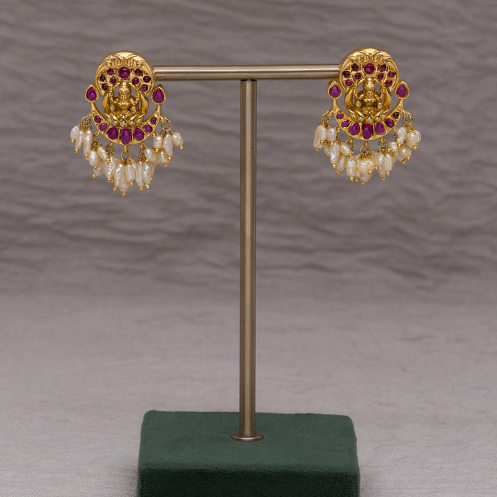 Royal Guttapusal Necklace Set