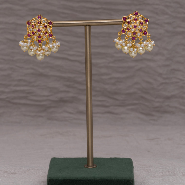 Guttapusal Necklace Set