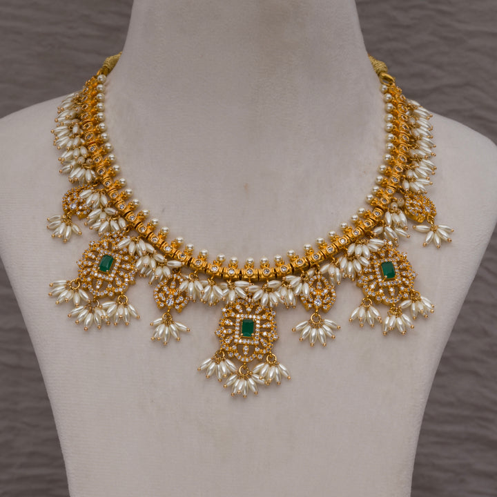 Guttapusal Necklace Set