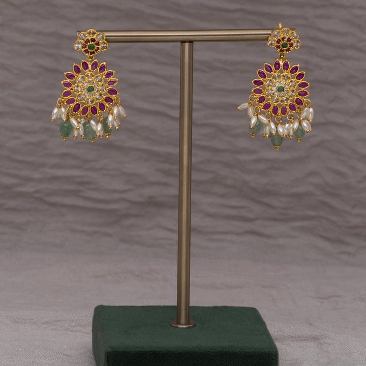 Guttapusal Necklace Set