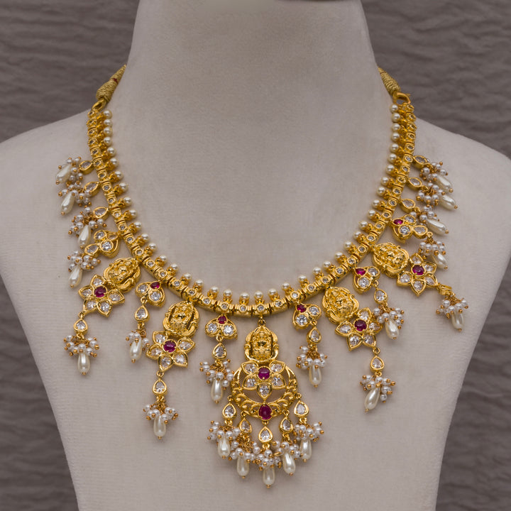 Guttapusal Necklace Set