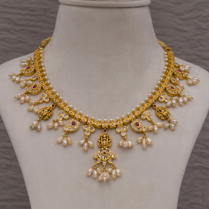Guttapusal Necklace Set