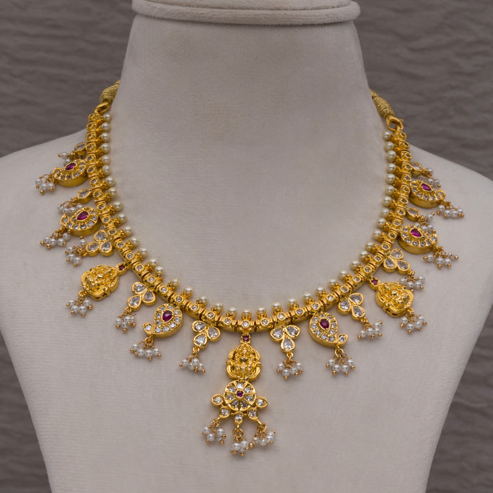 Guttapusal Necklace Set