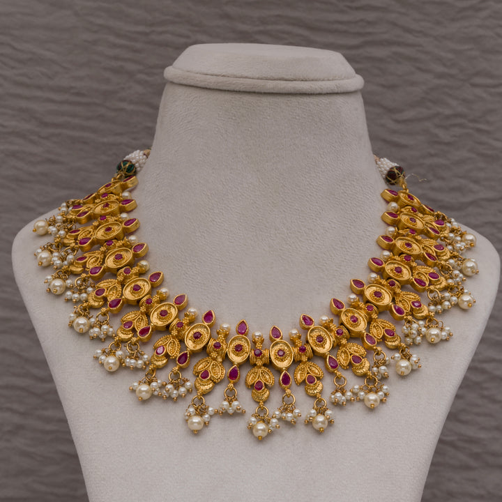 Guttapusal Necklace Set