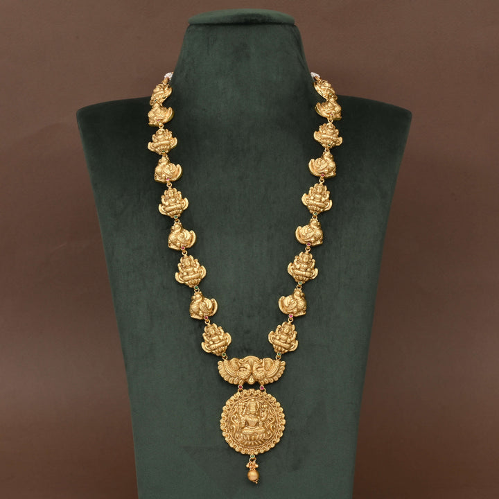 Temple Necklace Set