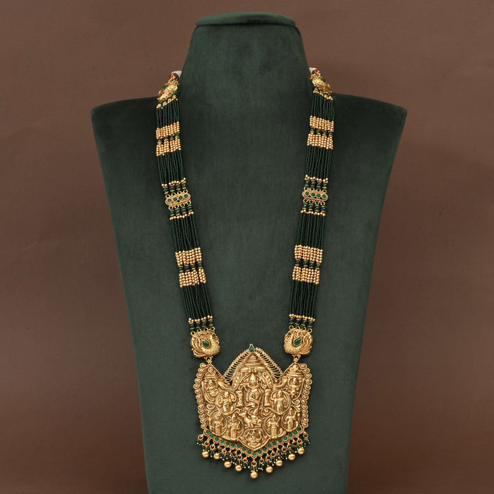 Temple Necklace Set