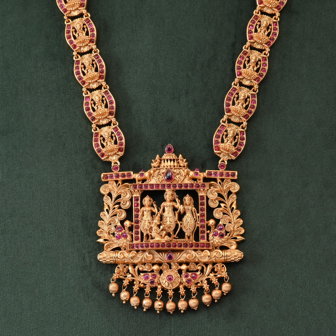 Temple Necklace Set