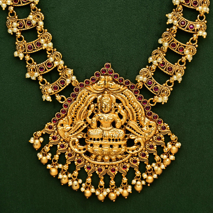 Temple Necklace Set