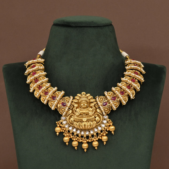 Temple Necklace Set