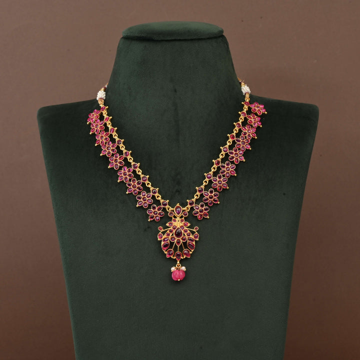Temple Necklace Set