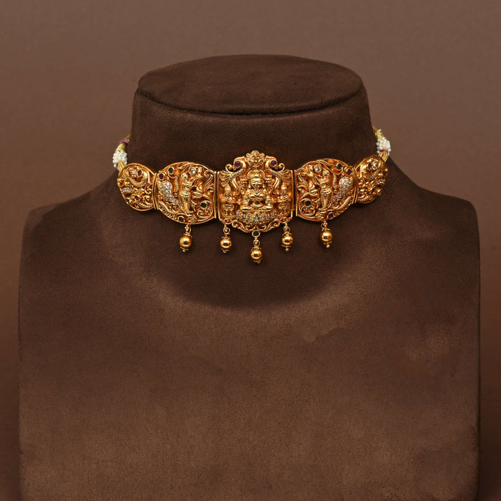 Temple Choker Set