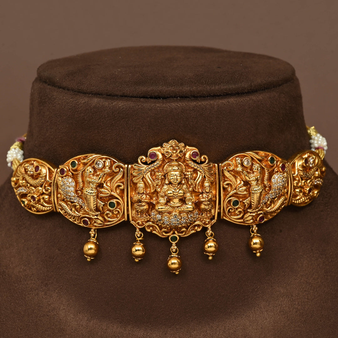 Temple Choker Set
