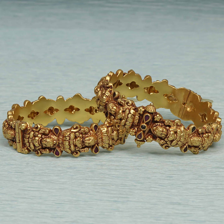 Temple Kundan Bangles