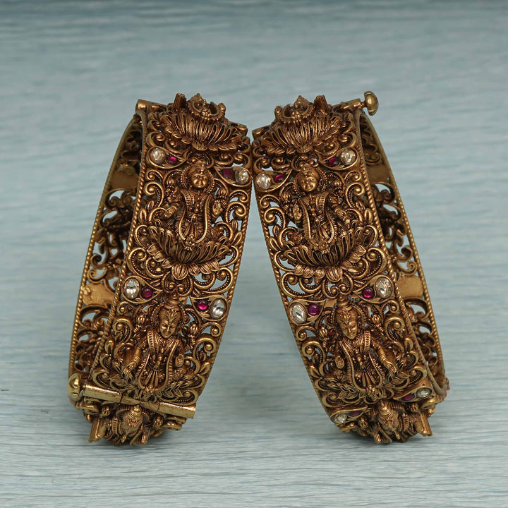 Temple Kundan Bangles