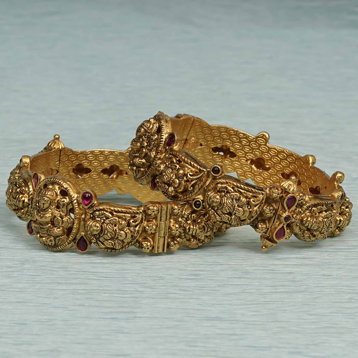 Temple Kundan Bangles