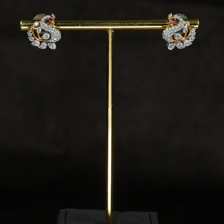 Moissanite Hasli Necklace