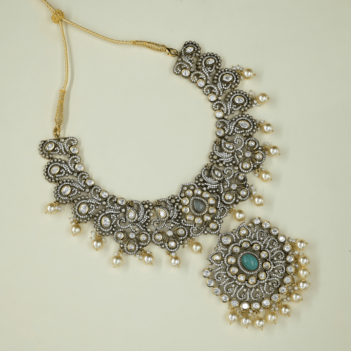 Victorian Heavy Necklace Set