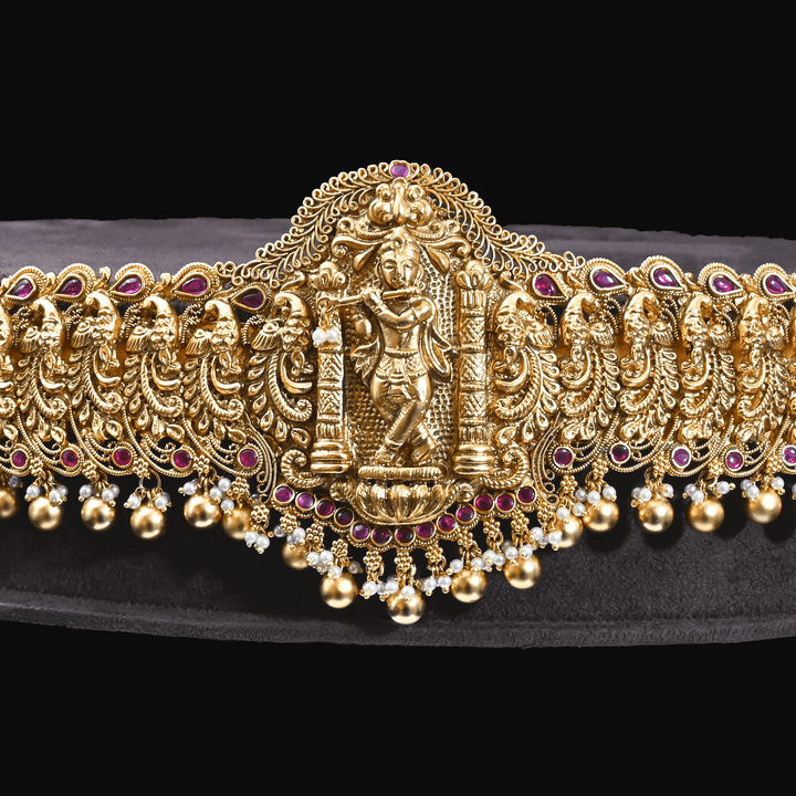 Traditional Temple Nakshi with Exclusive Belt
