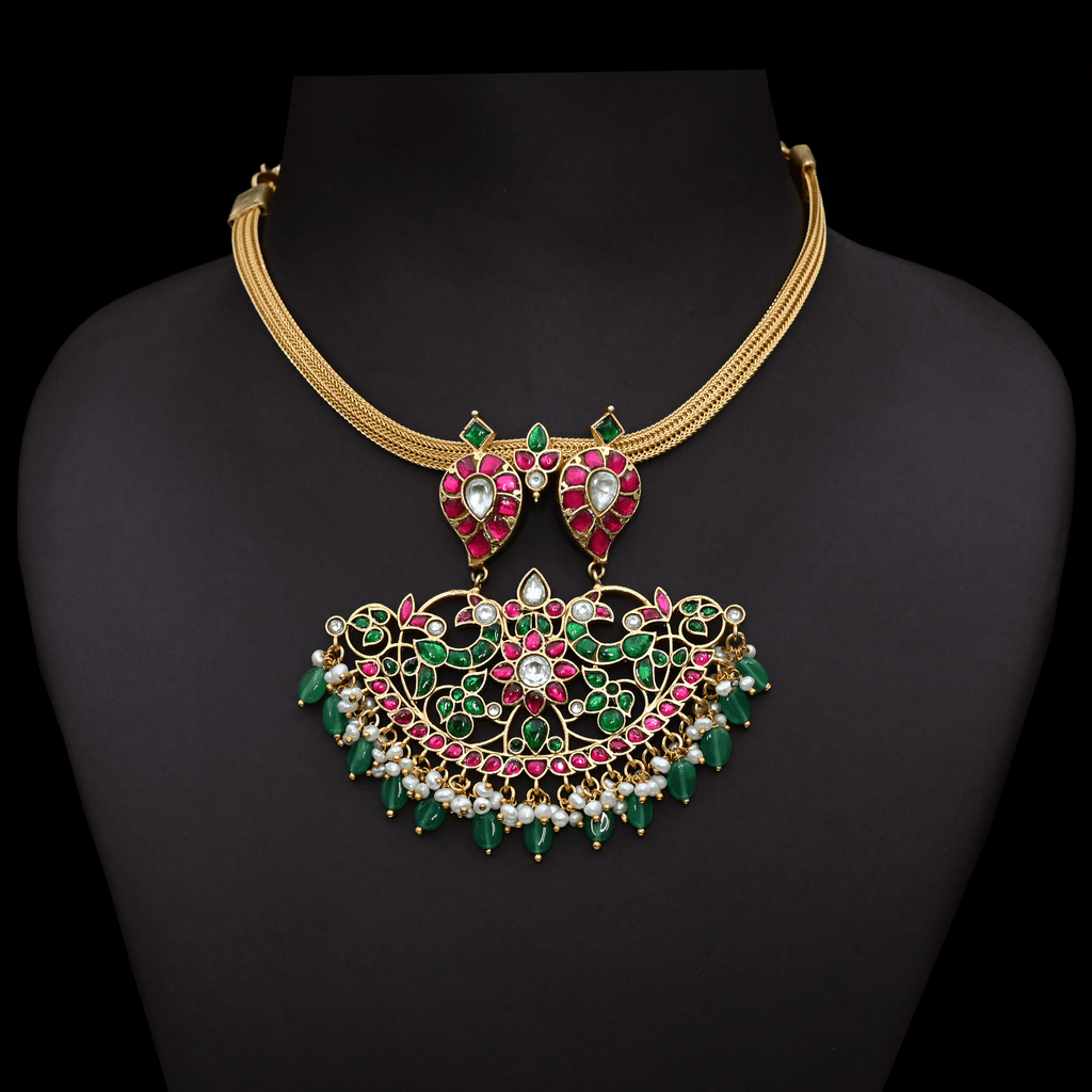 Jadau Kundan Real Kemp Nakshi Short Necklace